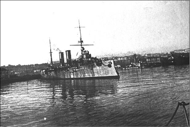 Советские торпедные катера Черноморского флота типа Г5 с десантом на борту - фото 18