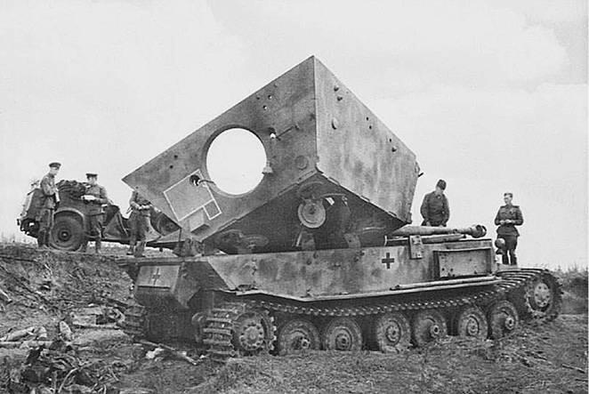 Гитлер возлагал на танковые войска особые надежды Главная установка фашистских - фото 1