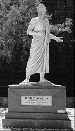 Рис 2 Памятник Геродоту в Бодруме античный Галикарнасс Фото автора Но для - фото 2