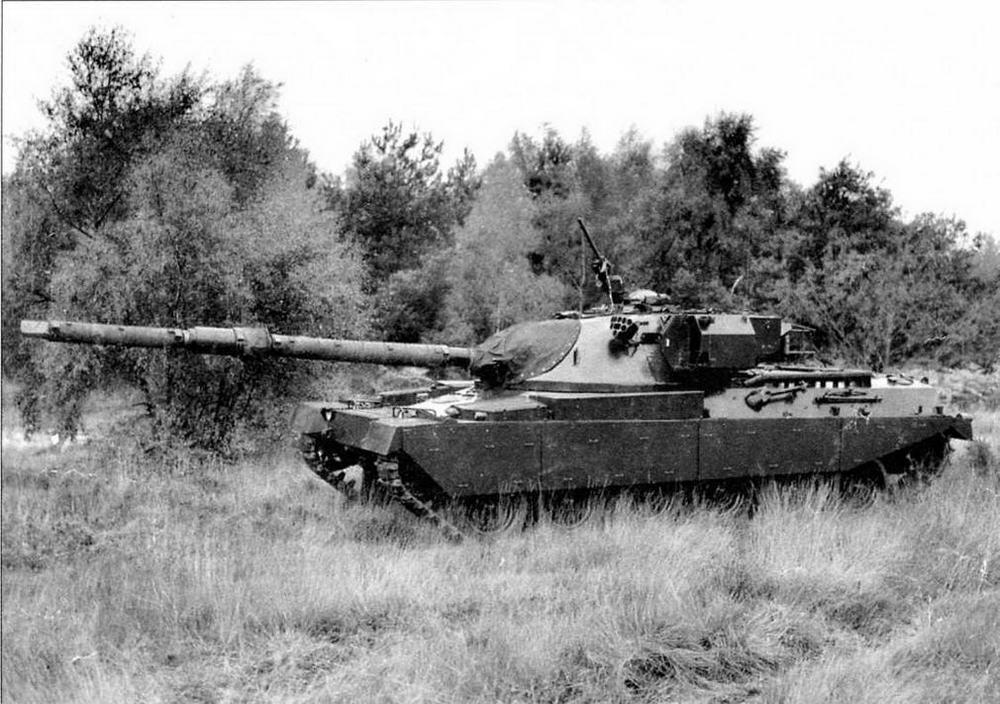 Чифтен Mk2 одной из первых производственных серий Загрузка боеприпасов в - фото 5