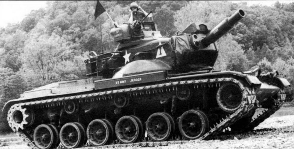 Серийный М60А2 во время тактических занятий ФортНокс 1973 год Армейское - фото 31