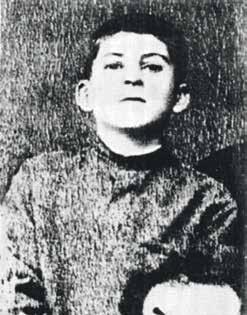 И Джугашвили в 1890 г ученик Горийского духовного училища Впрочем - фото 2