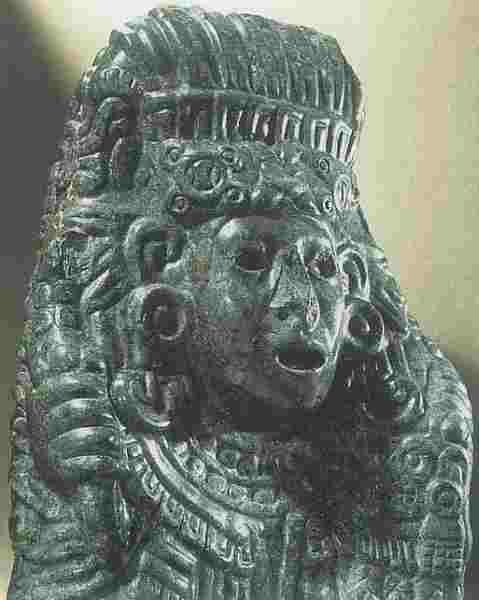 Голова бога Кецалькоатля Ацтеки Ацтеки воинственный народ живший в долине - фото 704