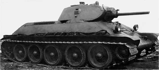 Серийный танк Т34 выпуска 1940 года с 76мм пушкой Л11 Компоновка танка - фото 6