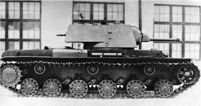 Тяжелый танк КВ выпуска 1940 года с пушкой Л11 На 22 июня 1941 года в - фото 13
