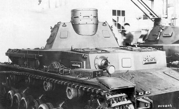 Серийный танк PzIV AusfА в сборочном цеху завода Круппа в Эссене 1937 год - фото 9