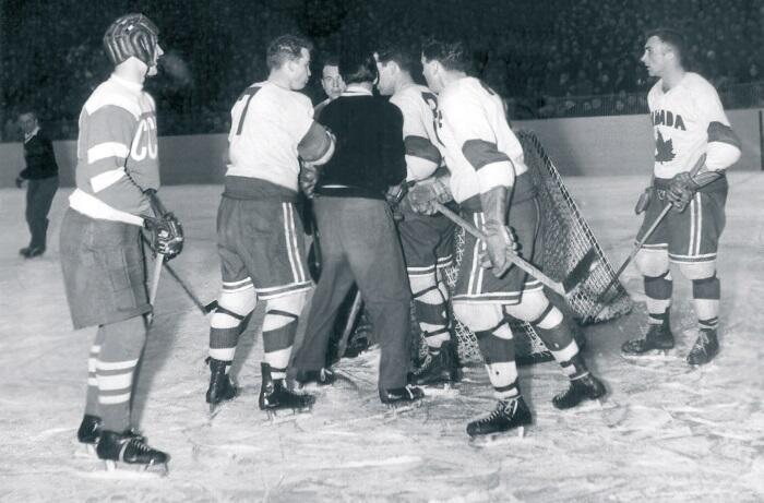 2 Начало противостояния До 1954 года канадские хоккеисты да и не только они - фото 7
