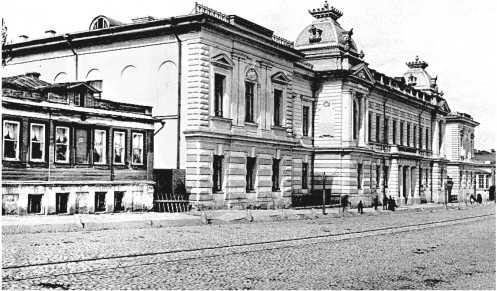 После Октябрьской революции 1917 г училище было распущено храм разорен В - фото 4