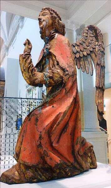 Ангел Благовещения 14151450 Золотой кодекс из Лорша Фронтальная часть - фото 7