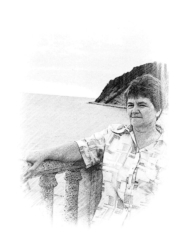 Живёт в городе Богучар Воронежской области Стихи начала писать в 1998 году - фото 2