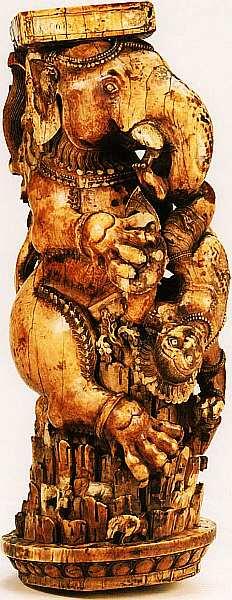 Неизвестный автор Ножка трона с фигурой слоноголового льва Индия штат Орисса - фото 10