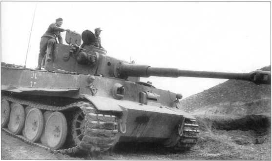 PzKpfwVIH 501го отдельного танкового батальона в Северной Африке Танк - фото 18