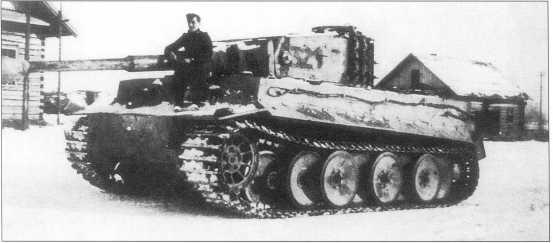 Тигры 501го батальона на советскогерманском фронте Март 1944 года - фото 33