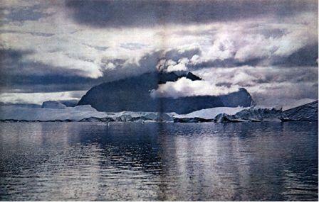 Ледяной щит Гренландии непрерывно производит айсберги которые после этого - фото 9