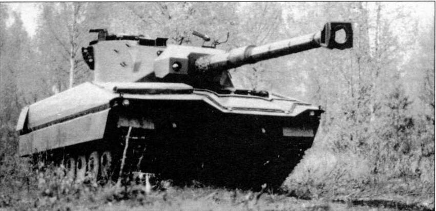 Опытный легкий танк IKV9I105 Легкий танк CV90105TML Этот танк представляет - фото 54