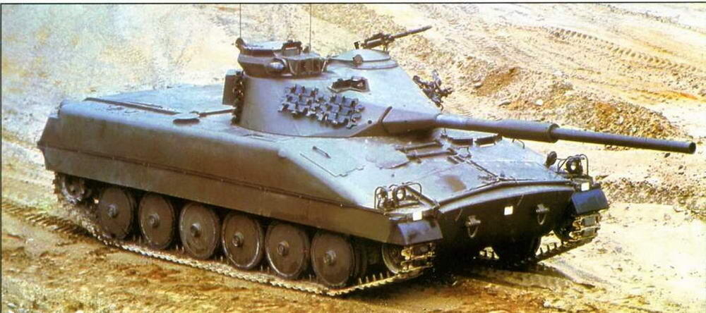 Шведский легкий танк IKV91 Легкий танк Стингрей США во время испытаний - фото 62