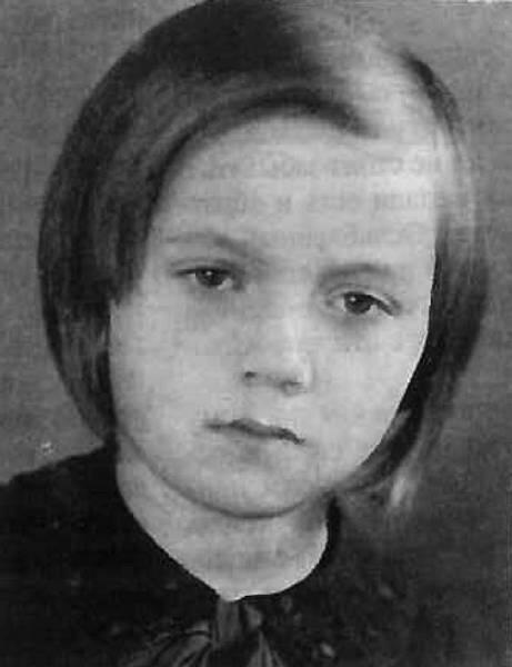 Наталья Сухоносова в день своего рождения 15 июня 1941 г В начале июня 1941 - фото 9