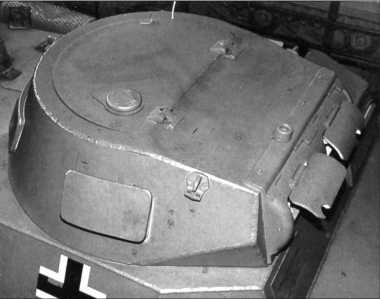 Башня танка PzI AusfA вооружение не установлено Хорошо видны смотровой - фото 11