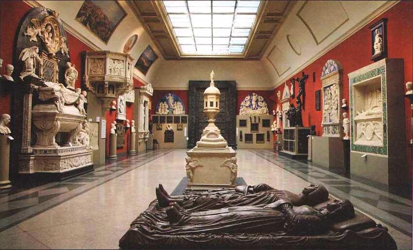 Зал итальянской скульптуры XV века Музей создавался на основе Кабинета изящных - фото 3