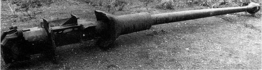 Эта 88мм пушка была установлена на Королевском тигре подбитом летом 1944 - фото 19