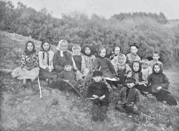 Крестьянские дети в Ясной Поляне Фотография Сергея Михайловича - фото 7