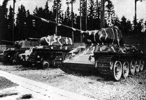 Трофейные советские танки в финском музее На переднем плане Т34 обр 1944 г - фото 54