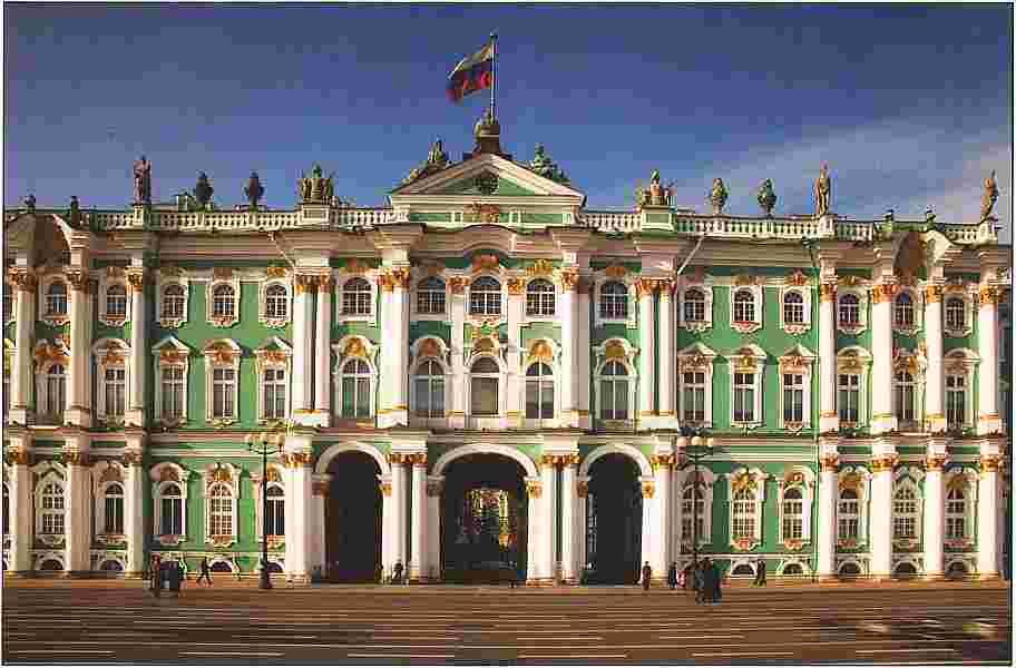 Вид на главный фасад Зимнего дворца с Дворцовой площади Недавно на сайте - фото 2