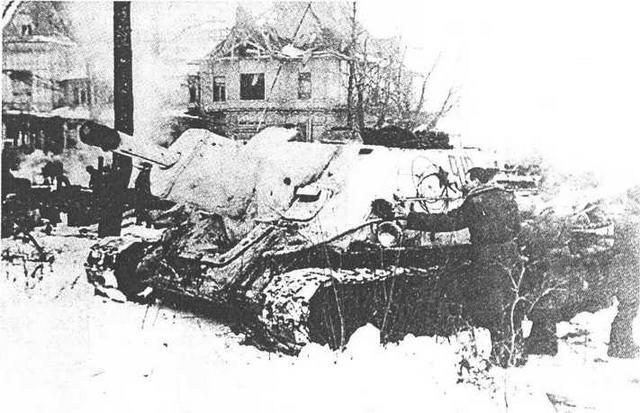 СУ122 одного из первых самоходноартиллерийских полков Волховский фронт 1943 - фото 8