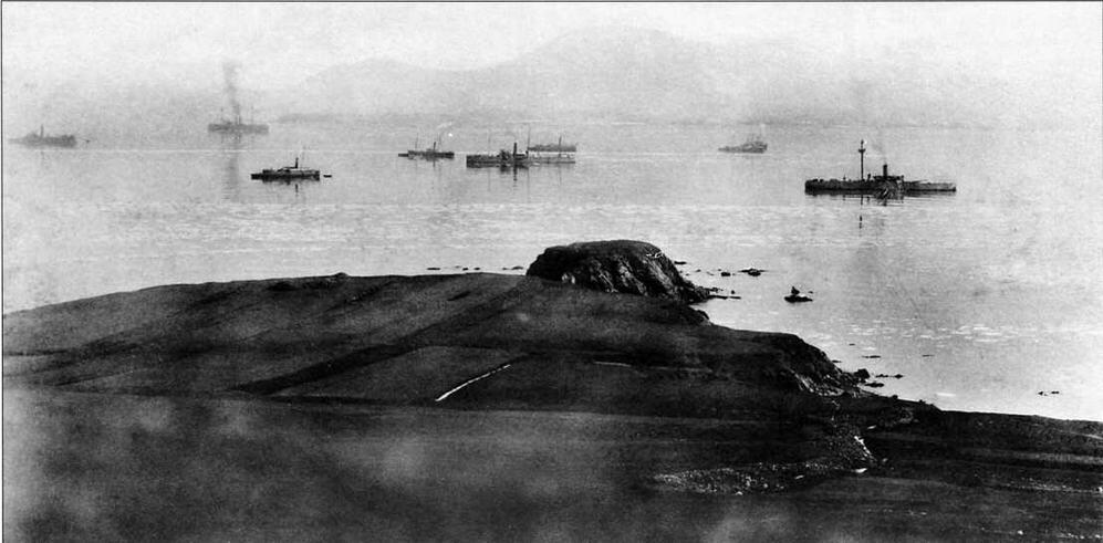 Уцелевшие корабли Бэйянского флота в гавани Вэйхайвэя февраль 1895 г 25 - фото 123