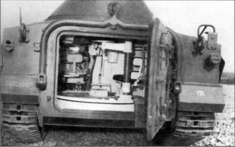Кормовая часть прототипа Т114 Главным вооружением М114А1Е1 являлась 20мм - фото 3