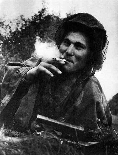На счету снайпера С Весбердева 386 фашистов Прорыв вражеских укреплений - фото 24