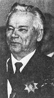Дважды Герой Социалистического Труда известный конструктор М Т Калашников - фото 39