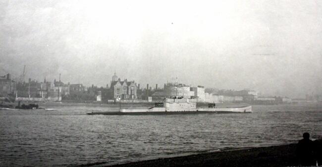 Подводная лодка L55 под флагом ВМС Великобритании - фото 11