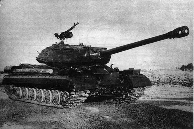 Оба фото из коллекции ГПетрова Тяжелый танк ИС4 объект 7016 - фото 26