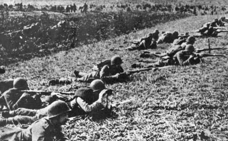 Польские солдаты Сентябрь 1939 г 17 сентября когда германская армия - фото 1