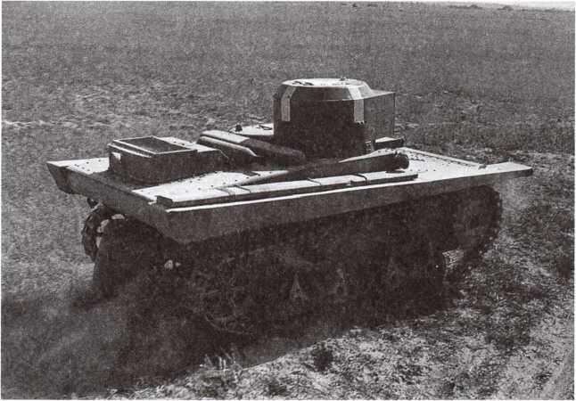 Танк Т37А на Больших Киевских маневрах 1217 сентября 1935 года На башне - фото 21