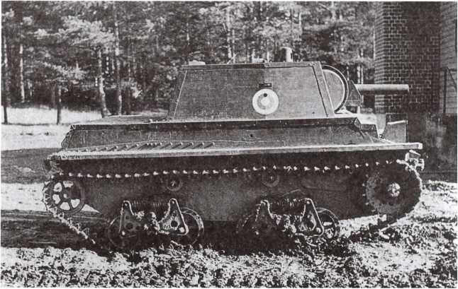 Макет танка КВ1 на базе Т38 финское обозначение Т38КВ Лето 1945 года - фото 97
