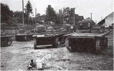 Танки Т37А захваченные венгерскими частями Июль 1941 года Судя по - фото 100