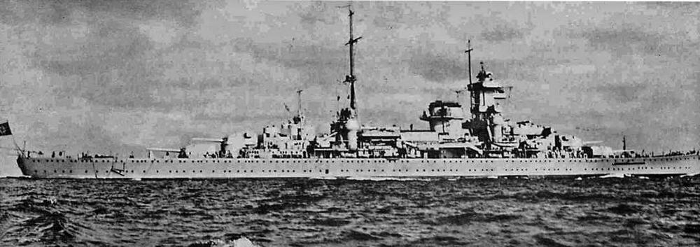 Адмирал Хиппер в первые месяцы службы Обратите внимание на форму форштевня и - фото 32