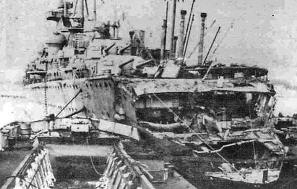 Крейсер 3 марта 1942 г в Тронхейме у борта ремонтного судна Хуаскаран после - фото 43