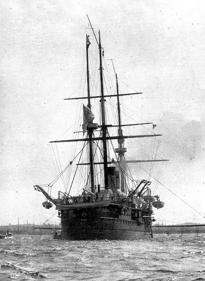 Крейсер I ранга Минин на Большом Кронштадтском рейде - фото 48