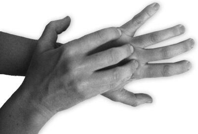 Фото 1 г 8 Скрещиваем пальцы рук вытягиваем руки перед грудью фото 1 д - фото 8