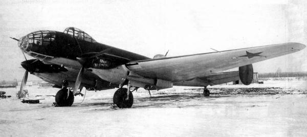 Бомбардировщик Ер2 с моторами АМ35А СТАЛЬ7 В конце августа 1939 г со - фото 8