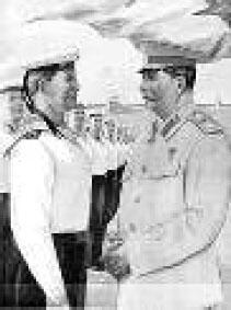 Адмирал И Исаков с 1938 года был заместителем наркома ВоенноМорского - фото 206